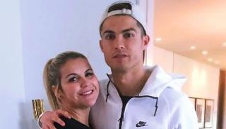 كريستيانو رونالدو وشقيقته كاتيا أفيرو