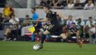 بنكهة برشلونة.. جاريث بيل يسجل هدفا رائعا في الدوري الأمريكي (فيديو)