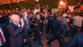 المصادقة على دستور تونس.. مشهد سياسي جديد والإخوان في طي النسيان 