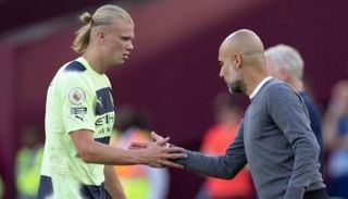 إيرلينج هالاند وبيب جوارديولا