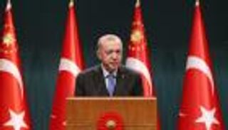 أردوغان يتعهد بمكافحة الإرهاب ومطاردة عناصر "الكردستاني"