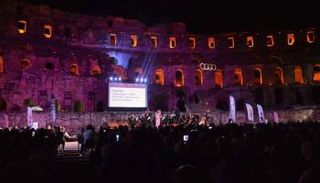 عرض أوبرا فيينا