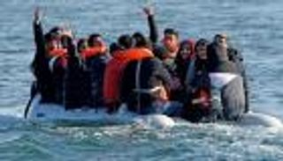 انتشال جثث 7 مهاجرين جراء انقلاب قارب في الجزائر