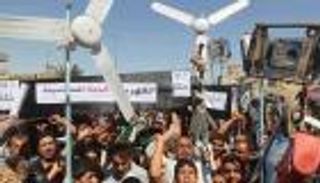 العراق بلا كهرباء.. ظلام خانق وشوارع تطلب "النور"