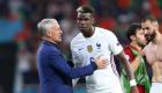 فرنسا في مأزق.. ديشامب يفتح أبواب المونديال لبوجبا و"الإنسان الآلي"