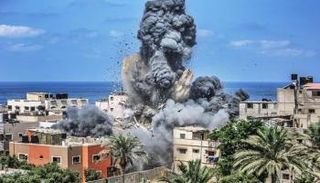 جانب من القصف الإسرائيلي على قطاع غزة - أرشيفية