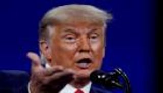 "بشكل مفاجئ وغير لائق".. ترامب يعلن تفتيش المباحث الفيدرالية لمنزله