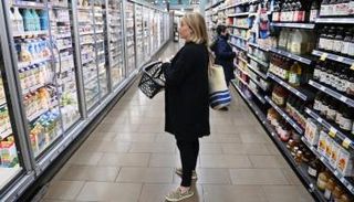 عشية بيانات التضخم.. أرقام الوظائف القوية تصدم 