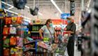 "الفيدرالي" يكسر وحش الأسعار.. التضخم الأمريكي يهبط بأكثر من التوقعات