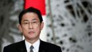 تعديل وزاري وتغيير في قيادة الحزب الحاكم باليابان