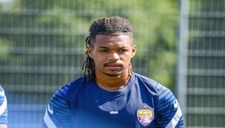 المهدي مبارك لاعب العين الإماراتي الجديد