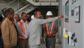 آبي أحمد يدشن التوربينة الثانية