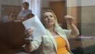 لانتقادها حرب أوكرانيا.. صحفية روسية قيد "الإقامة الجبرية"