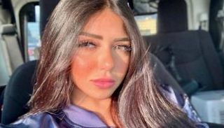 الفنانة الشابة سارة سلامة