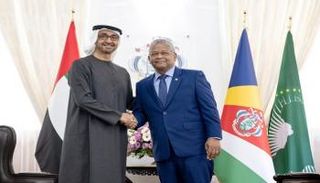 رئيس سيشل يستقبل  الشيخ محمد بن زايد آل نهيان 