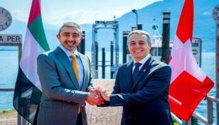 جانب من لقاء إيجناتسيو كاسيس والشيخ عبدالله بن زايد آل نهيان