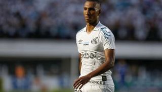 البرازيلي لوكاس براجا المرشح للانضمام للأهلي