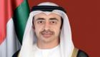 عبدالله بن زايد يوجه بتعزيز الهوية الوطنية في المؤسسات التعليمية بالإمارات