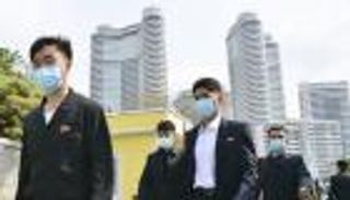 كوريا الشمالية تلغي إلزامية الكمامات بعد إعلان "الانتصار" على كورونا