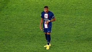 كيليان مبابي نجم باريس سان جيرمان