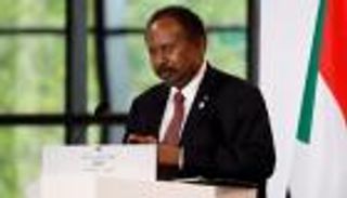 كلاكيت ثالث مرة.. "حمدوك" قريب من العودة لرئاسة حكومة السودان