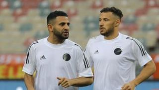 يوسف بلايلي ورياض محرز في منتخب الجزائر