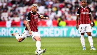 أندي ديلور لاعب نيس الفرنسي