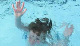 غرق طفل - تعبيرية