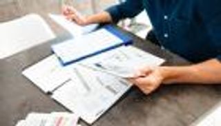 شرطي ياباني خرج لشرب الكحول مع أصدقائه فوقعت الكارثة