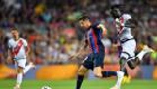 "ضد كرة القدم".. ليفاندوفسكي يبدأ رحلة الشكوى في برشلونة