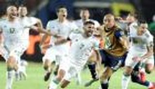 رغم الغياب.. كأس العالم 2022 تحتفي بمنتخب الجزائر (فيديو)