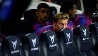 فرينكي دي يونج لاعب برشلونة