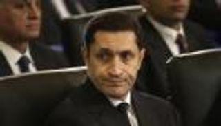 مصطفى بكري وعلاء مبارك.. أزمة أشعلتها تدوينة ساويرس وحريق كنيسة إمبابة