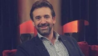 الفنان كريم عبد العزيز 