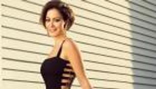 صور منة شلبي.. "ساحرة تدخل الأربعين بكامل مشمشها"