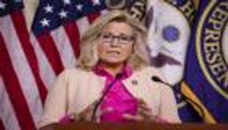 رغم خسارتها الانتخابات.. ليز  تشيني تفكر بالترشح للبيت الأبيض