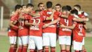 المصائب لا تأتي فرادى.. الأهلي يفقد 16 لاعبا أمام الإسماعيلي