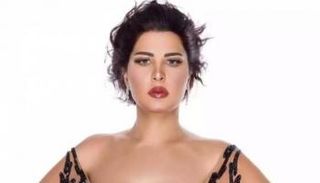 الفنانة شمس الكويتية