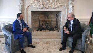 جانب من لقاء محمد علي الشامسي وريتشارد نورلاند 