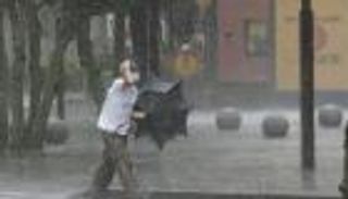 الجفاف والفيضانات.. كيف يجتمع النقيضان في وقت واحد؟