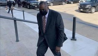 وزير الدفاع الأمريكي لويد أوستن