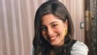 مايان السيد في ورطة بعد وصلة رقص "مثيرة" مع شاب أجنبي (فيديو)