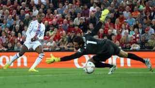 ويلفريد زاها مهاجم كريستال بالاس ضد ليفربول