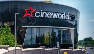 سينما تابعة لشركة سنيوورلد العالمية