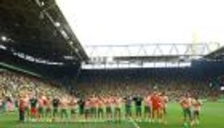 ضحيتها بروسيا دورتموند.. اللحظة الأكثر جنونا في تاريخ الدوري الألماني (فيديو)