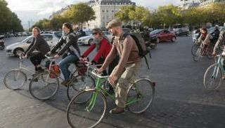 يمثل قطاع المواصلات ربع مجمل الانبعاثات الحالية للغازات