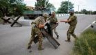 "نصيحة" تثير تساؤلات حول انخراط بريطانيا في معارك أوكرانيا