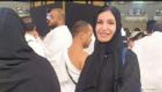 رشا شربتجي في الحرم المكي: جددت روحي ولمست الكعبة (صور)