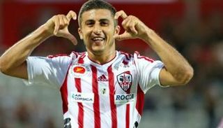 رياض نوري لاعب أجاكسيو الفرنسي