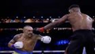 بحضور محمد بن سلمان وإنفانتينو.. نزال البحر الأحمر يصنع الحدث (صور وفيديو)